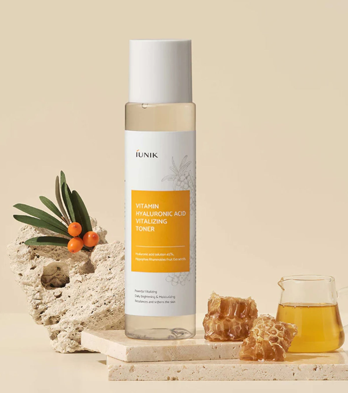 IUNIK Vitamin Hyaluronic Acid Vitalizing Toner veido tonikas