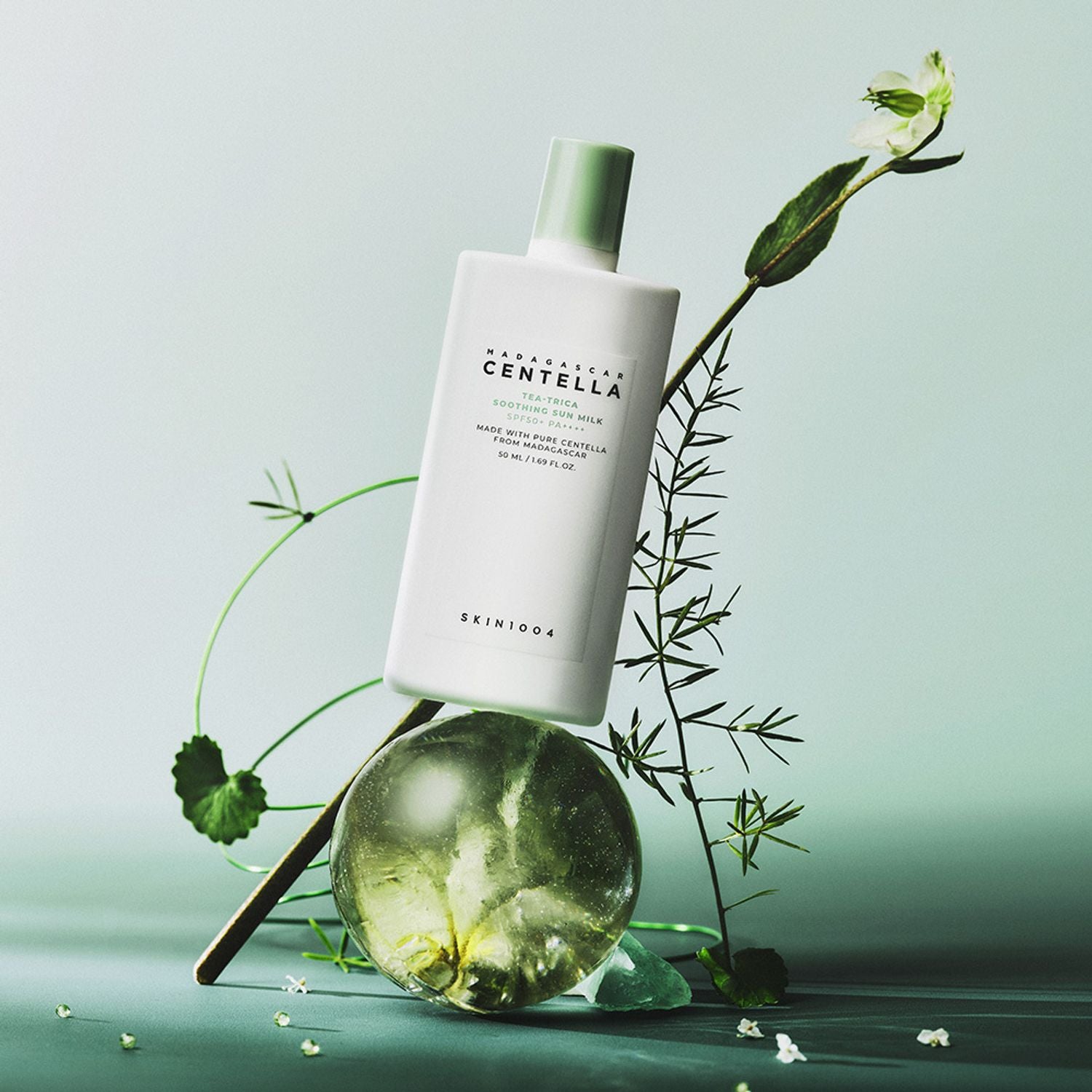 SKIN1004 Madagascar Centella Tea-Trica Soothing Sun Milk apsauginė priemonė nuo saulės