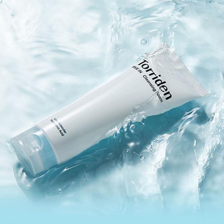 Torriden DIVE-IN Low Molecular Hyaluronic Acid Cleansing Foam valomosios veido putos